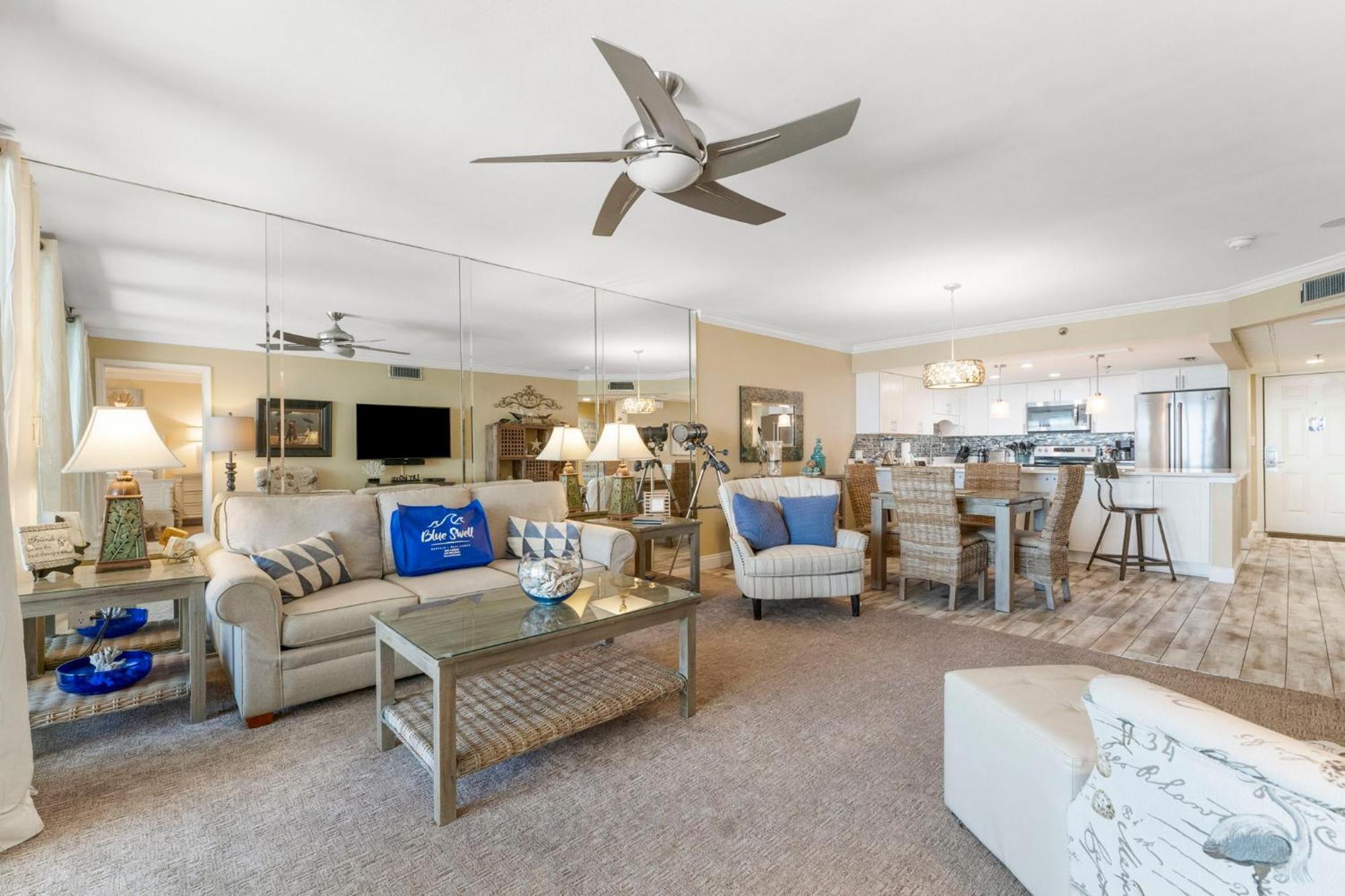 Stunning 2/2 Designer Condo W Coastal Appeal Right On The Gulf! Panama City Beach Extérieur photo